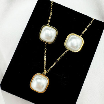 Pearl Square Pendant Set