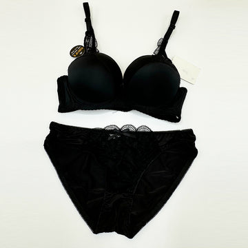 Velvet Black Lingerie Set